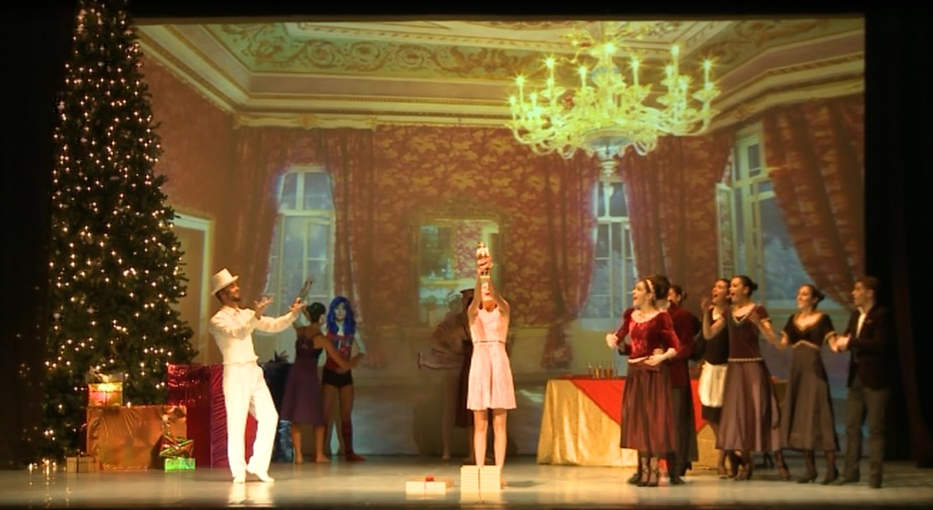 Gli effetti multimediali avvolgono lo spettatore in una atmosfera 3D!